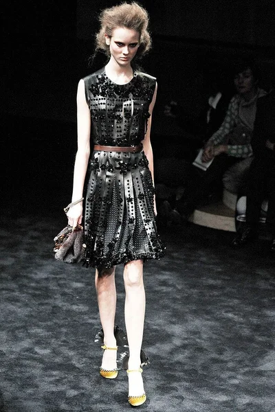 Look 37